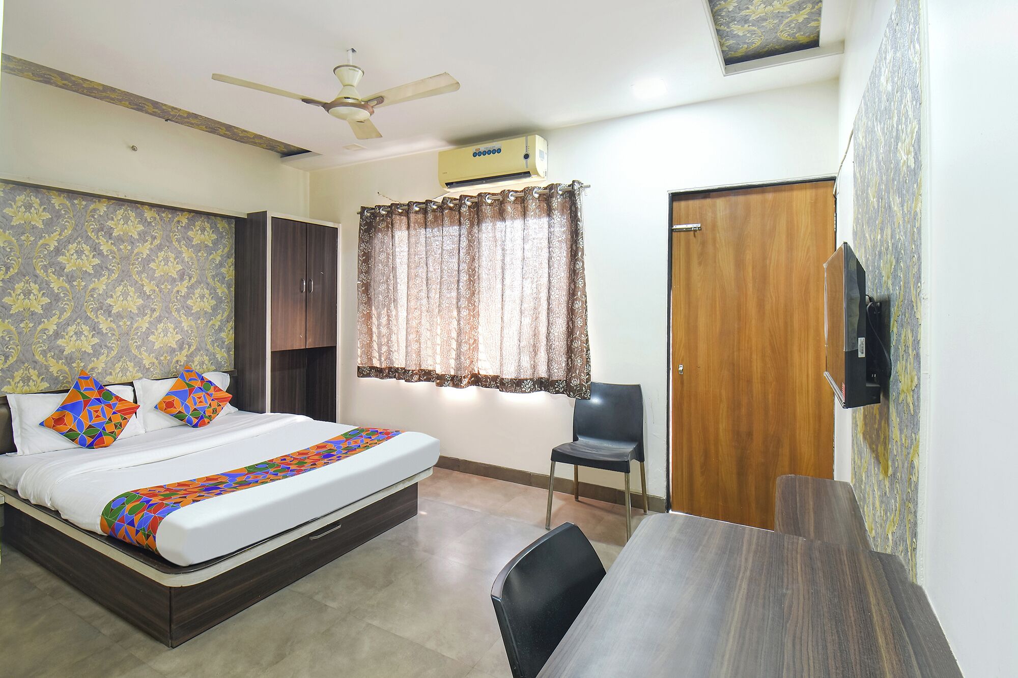 Deluxe Room | Egyptian cotton sheets, premium bedding, in-room safe, free WiFi