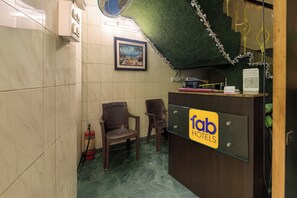 Reception - Fabhotel Kalka Residency (New Delhi)