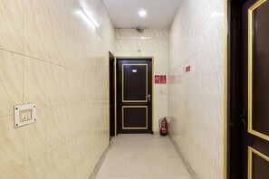 Lobby - Fabhotel Kalka Residency (New Delhi)