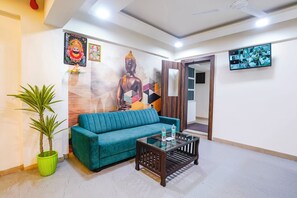 Lobby sitting area - Fabhotel Arsh Executive Inn (Kalyan)