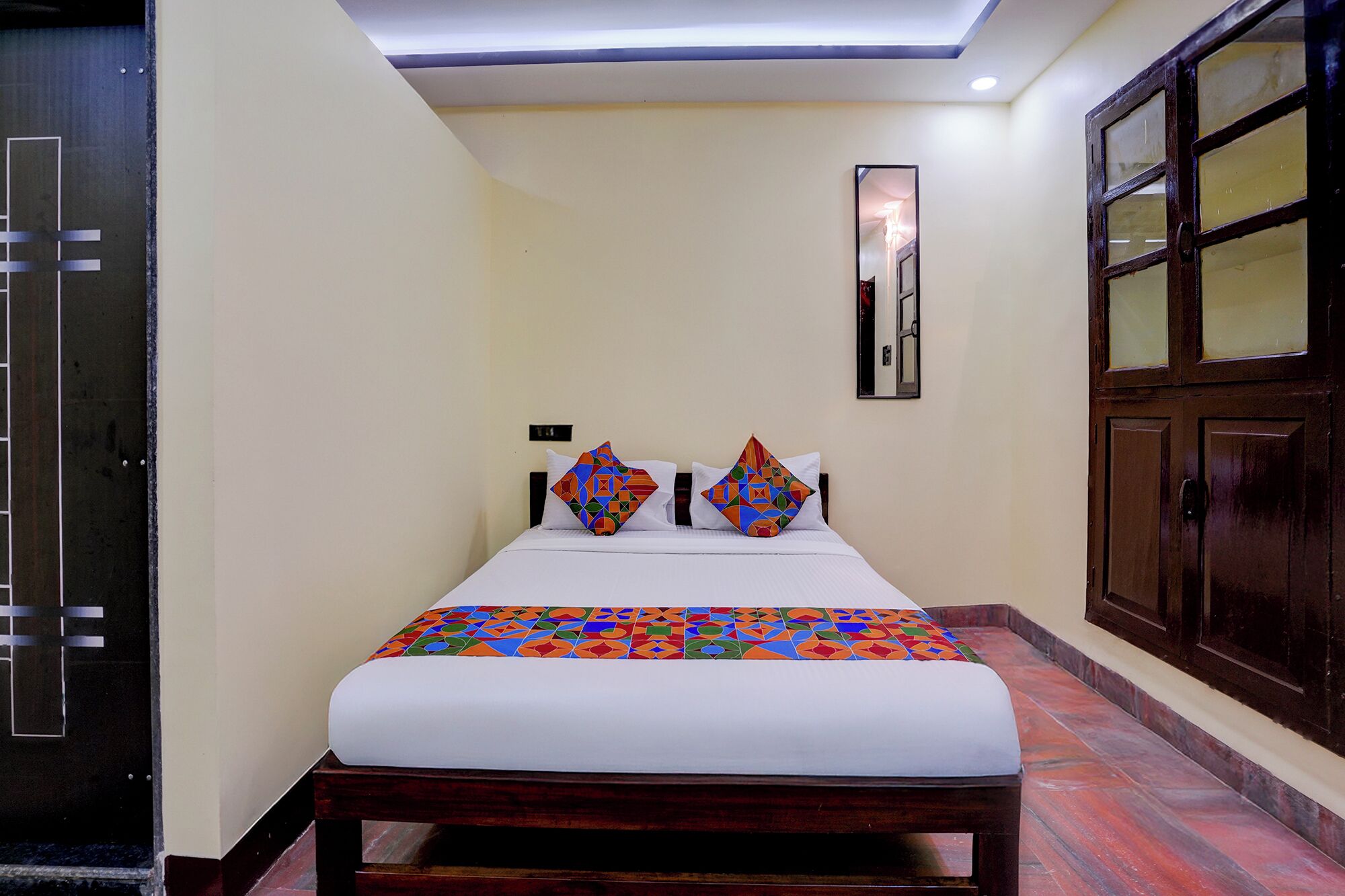 埃及棉床單、高級寢具、客房內保險箱、免費無線上網