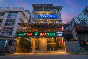 Exterior - Fabhotel Raayara Bliss (Bangalore)