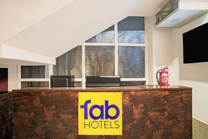 Reception - Fabhotel Raayara Bliss (Bangalore)