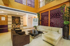 Lobby - Fabhotel Upstream Mysore Road (Bengaluru)