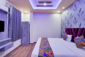 Deluxe Room | Egyptian cotton sheets, premium bedding, in-room safe, free WiFi - Fabhotel Raas Plaza (Kanpur)