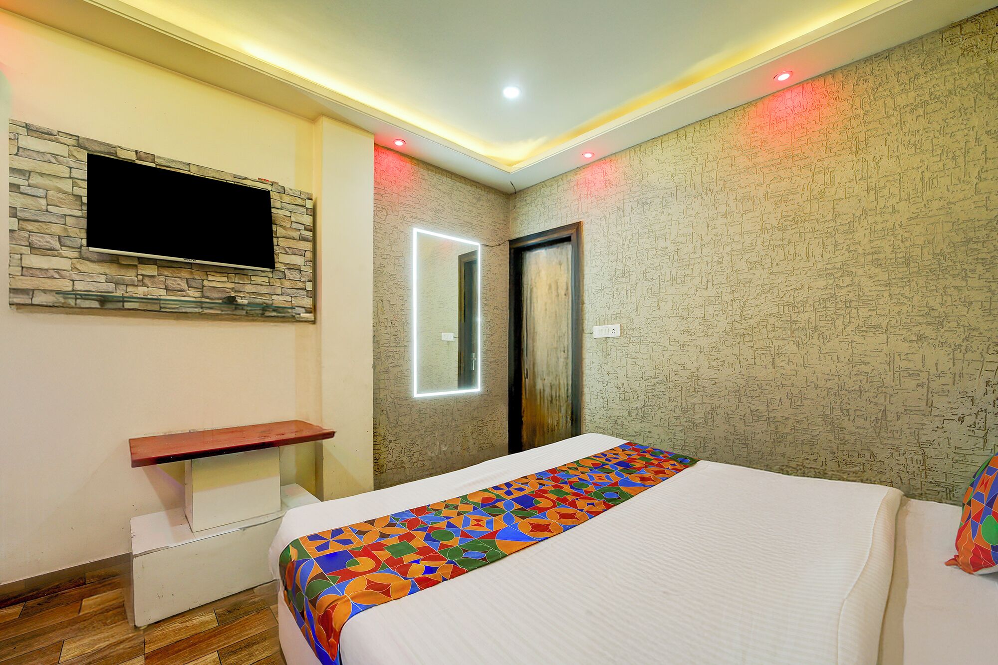 埃及棉床單、高級寢具、客房內保險箱、免費無線上網