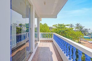 إطلالة من الشرفة