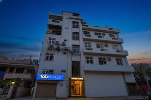 Exterior - Fabhotel Eraya (Varanasi)