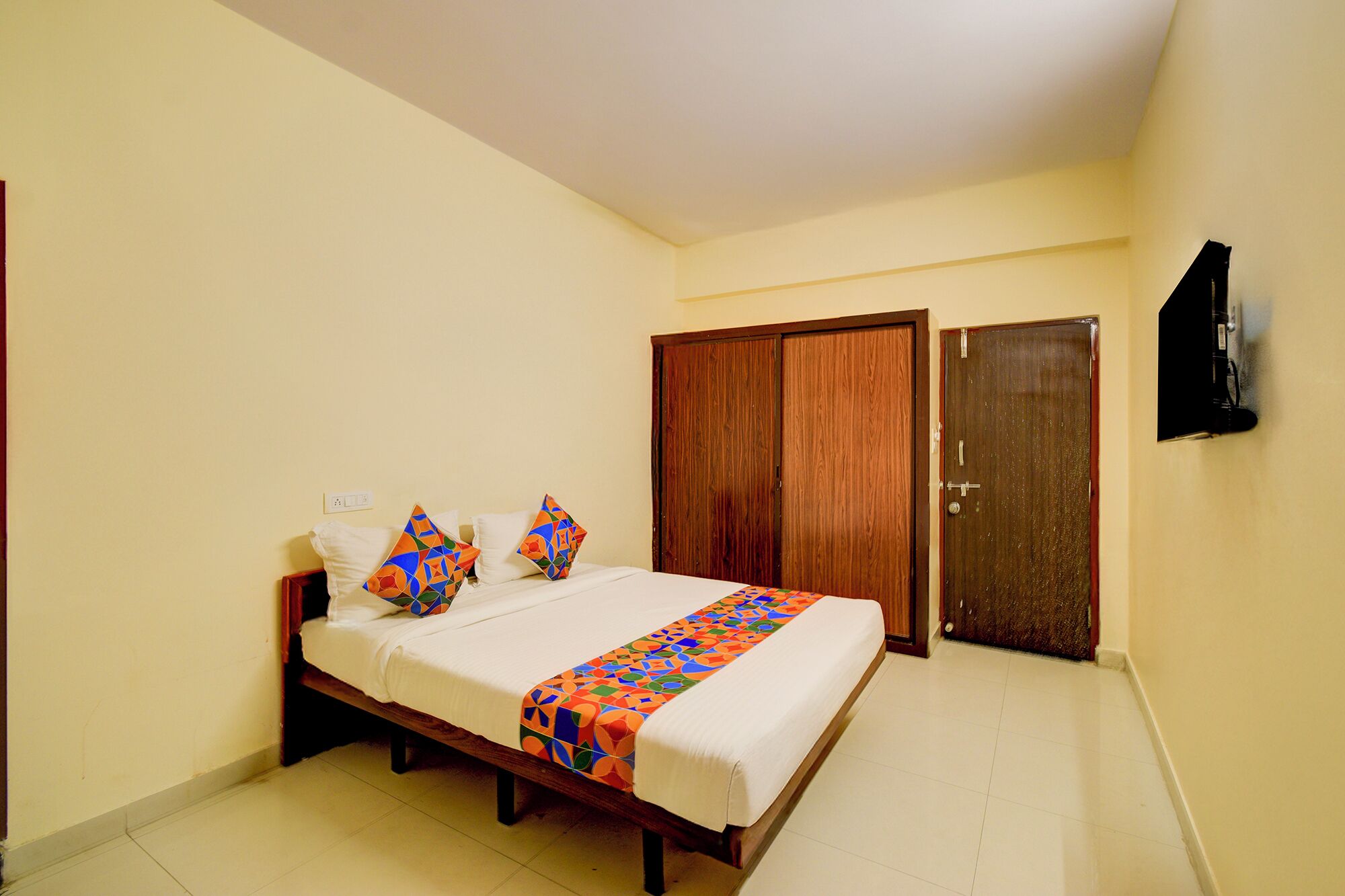 Deluxe Room | Egyptian cotton sheets, premium bedding, in-room safe, free WiFi