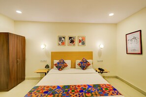 Deluxe Room | Egyptian cotton sheets, premium bedding, in-room safe, free WiFi - Fabhotel Casa Grand Nacharam (Hyderabad)