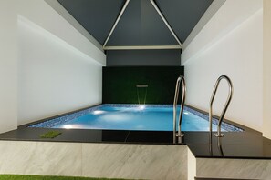 Pool - Fabhotel Capital Inn (Indore)