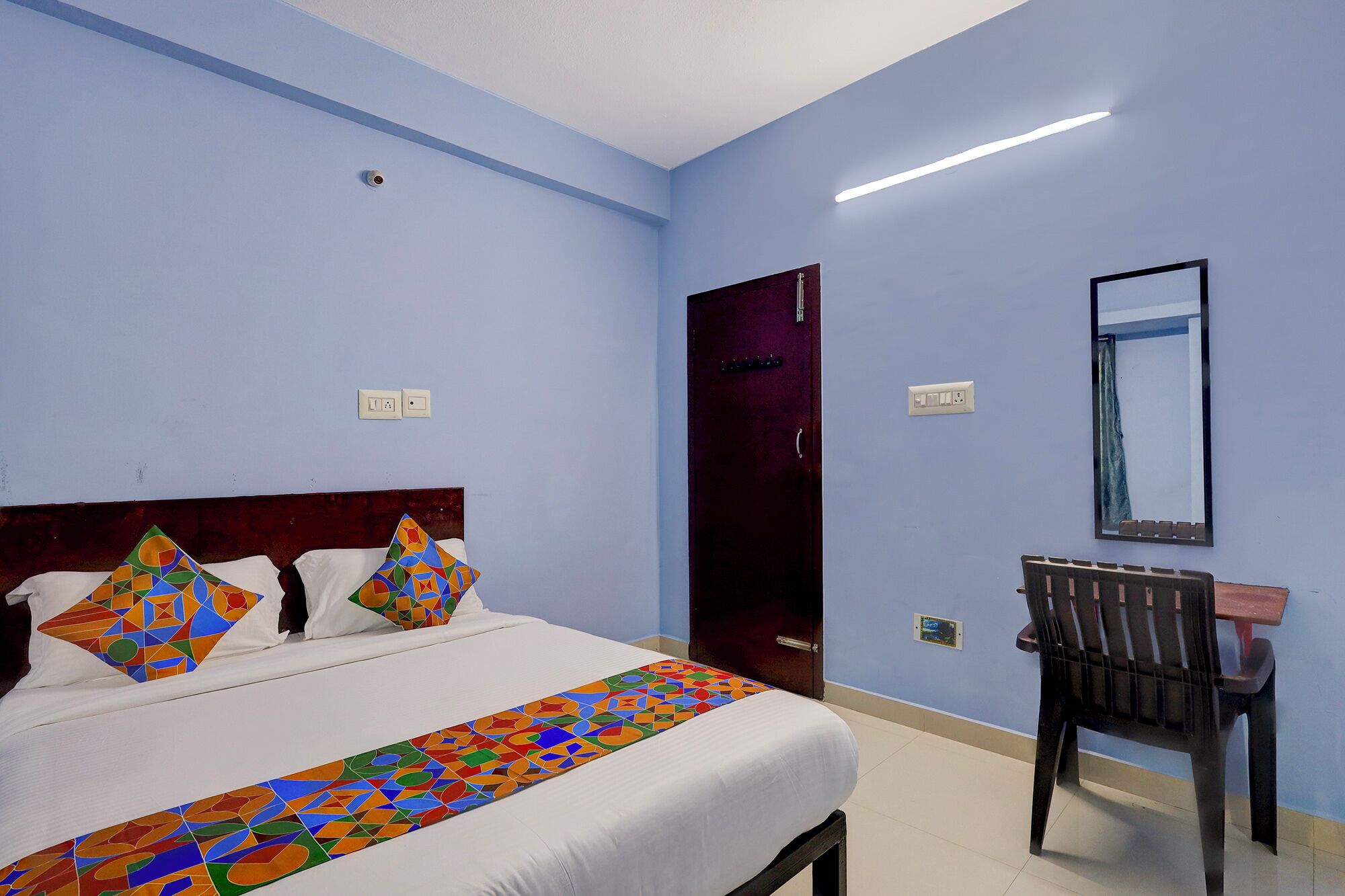 Egyptian cotton sheets, premium bedding, in-room safe, free WiFi