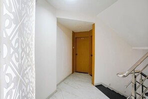 Lobby - Fabhotel Gavalidev (Navi Mumbai)