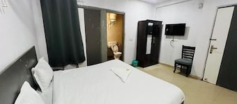 Fabhotel Jaipahari Palace
