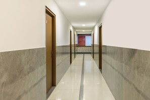 Lobby - Fabhotel Lime Tree I (New Delhi)