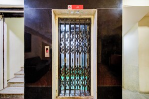 Lift - Fabhotel White Ridge Chaitanyapuri (Hyderabad)