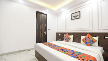 Egyptian cotton sheets, premium bedding, in-room safe, free WiFi