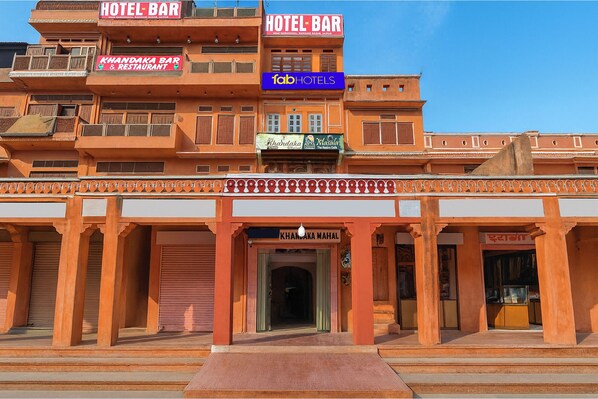 Exterior - Fabhotel Khandaka Mahal (Jaipur)