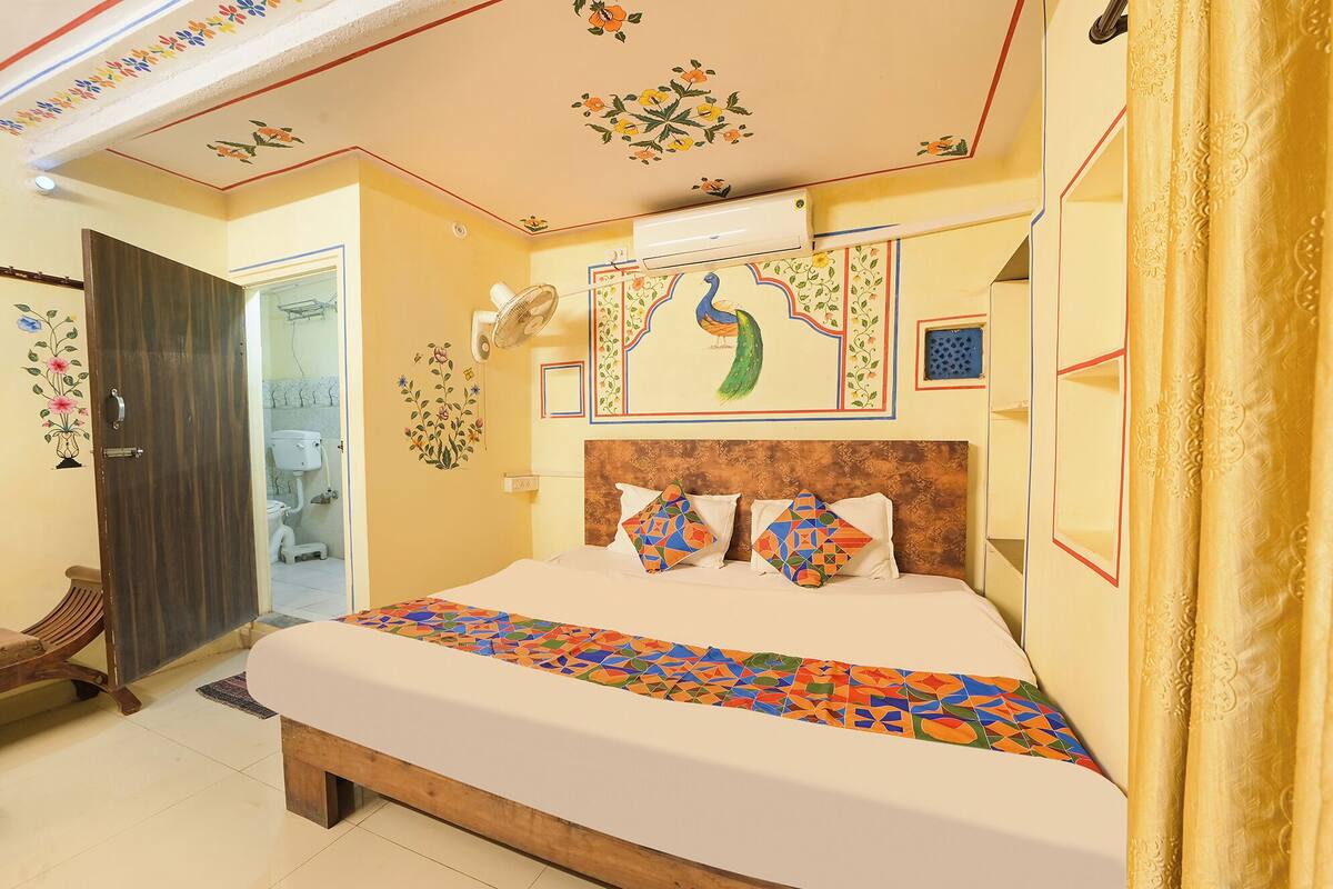 Premium-Zimmer | Bettwäsche aus ägyptischer Baumwolle, hochwertige Bettwaren, Zimmersafe