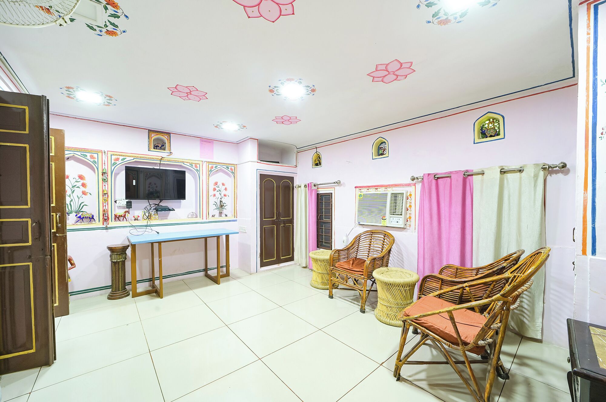 En 28-tommers LCD-TV med kabel-kanaler