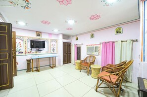 28-inch LCD TV with cable channels