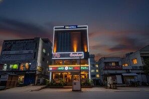 Exterior - Fabhotel Sri Udupi Park (Bengaluru)