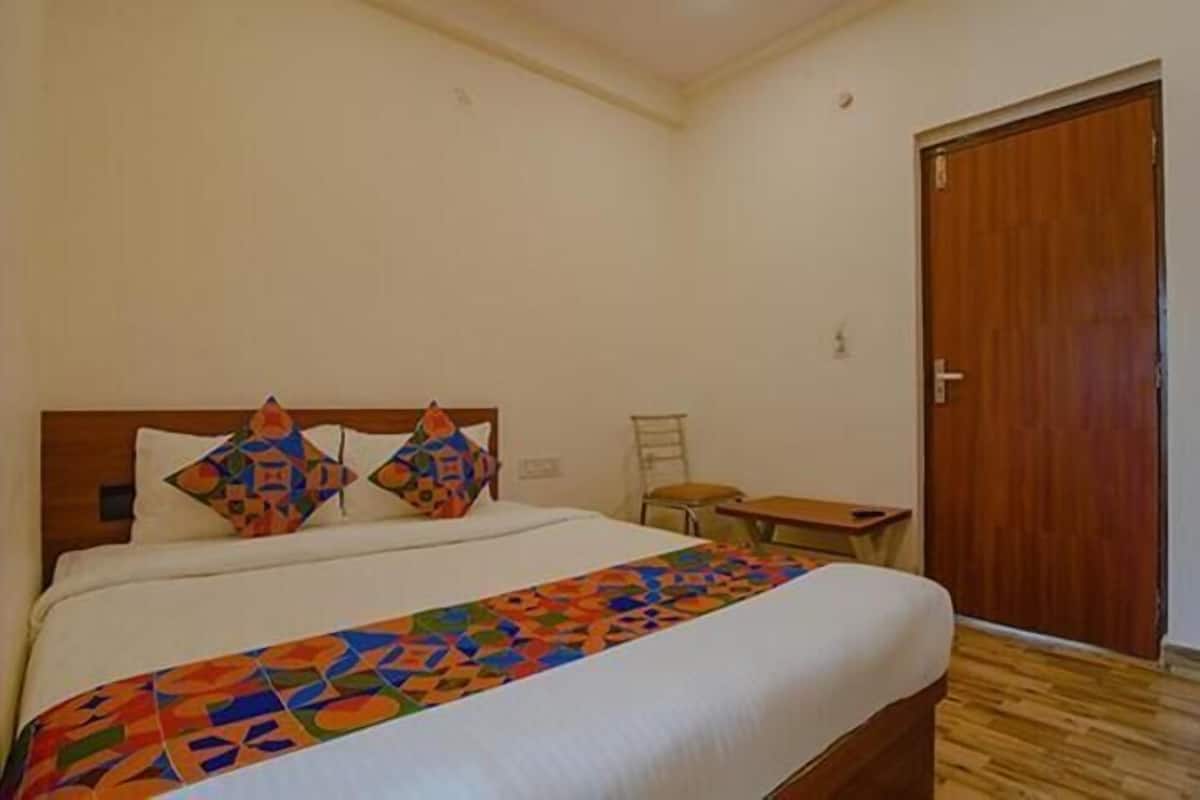 Deluxe Room | Egyptian cotton sheets, premium bedding, in-room safe, free WiFi