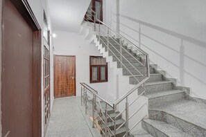 Staircase - Fabhotel Tree View Residency (Lucknow)