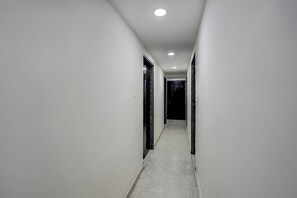 Lobby - Fabhotel Amr Grand (Kanpur)