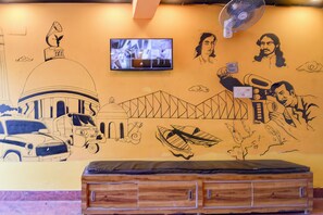 Lobby sitting area - Fabhotel Love Birds (Barasat)