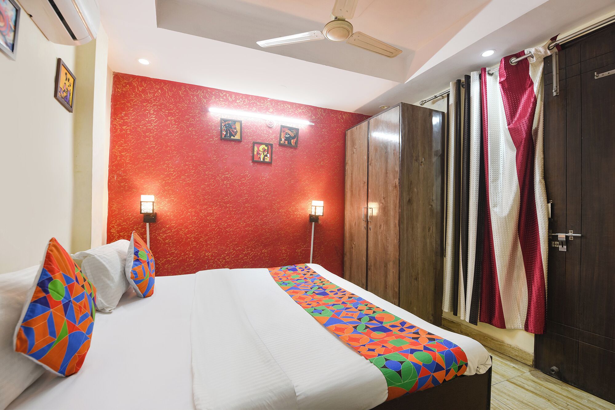 Seprai katun Mesir, seprai premium, brankas, dan Wi-Fi gratis