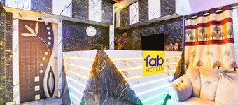 Fabhotel Love Birds Chinar Park