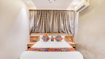 Habitación Deluxe | Sábanas de algodón egipcio, ropa de cama de alta calidad, caja fuerte