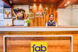 Reception - Fabhotel Mood Inn (Vasai)