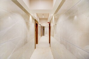 Lobby - Fabhotel Mood Inn (Vasai)