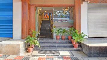 Entrada al alojamiento