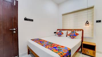 Egyptian cotton sheets, premium bedding, in-room safe, free WiFi