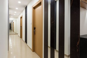 Lobby - Fabhotel Royal Place (Kolkata)