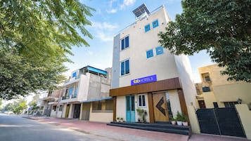 Rom – deluxe | Sengetøy i egyptisk bomull, sengetøy av topp kvalitet og safe på rommet