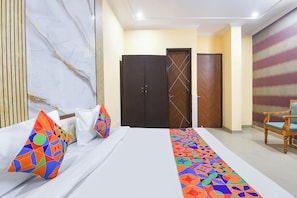 Phòng Deluxe | Bộ trải giường bằng vải cotton Ai Cập, bộ đồ giường cao cấp 