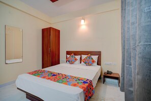 Phòng Deluxe | Bộ trải giường bằng vải cotton Ai Cập, bộ đồ giường cao cấp 