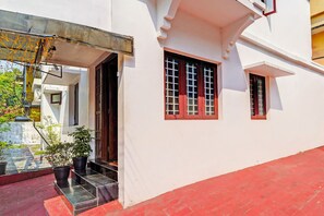 Lobby - Via Fort Beach Residency (Kochi)