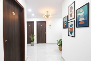 Lobby - Fabhotel Resto Relax (New Delhi)