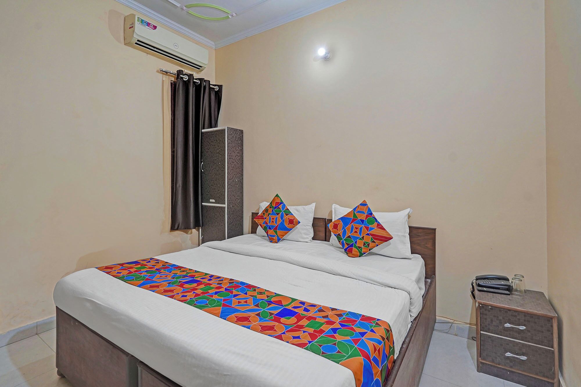 Deluxe Room | Egyptian cotton sheets, premium bedding, in-room safe, free WiFi
