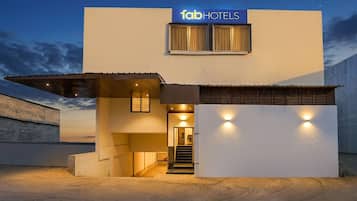 Façana frontal de l'allotjament