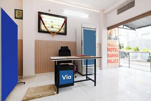 Reception - Via Kanha Palace (Ujjain)