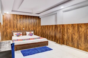 Deluxe-Zimmer | Bettwäsche aus ägyptischer Baumwolle, hochwertige Bettwaren, Zimmersafe