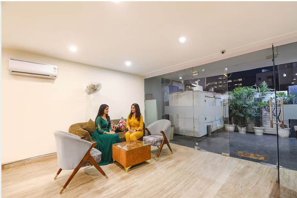 FabHotel Monsella - Nr SHALBY International Hospitals, Golf Course Road Gurgaon