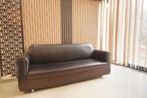 Kawasan tempat duduk lobi