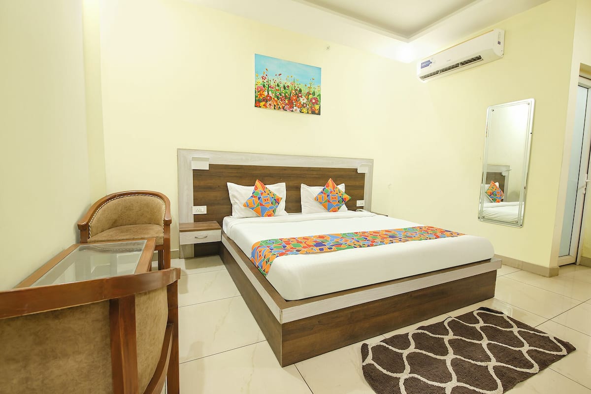 Premium-Zimmer | BettwÀsche aus Àgyptischer Baumwolle, hochwertige Bettwaren, Zimmersafe